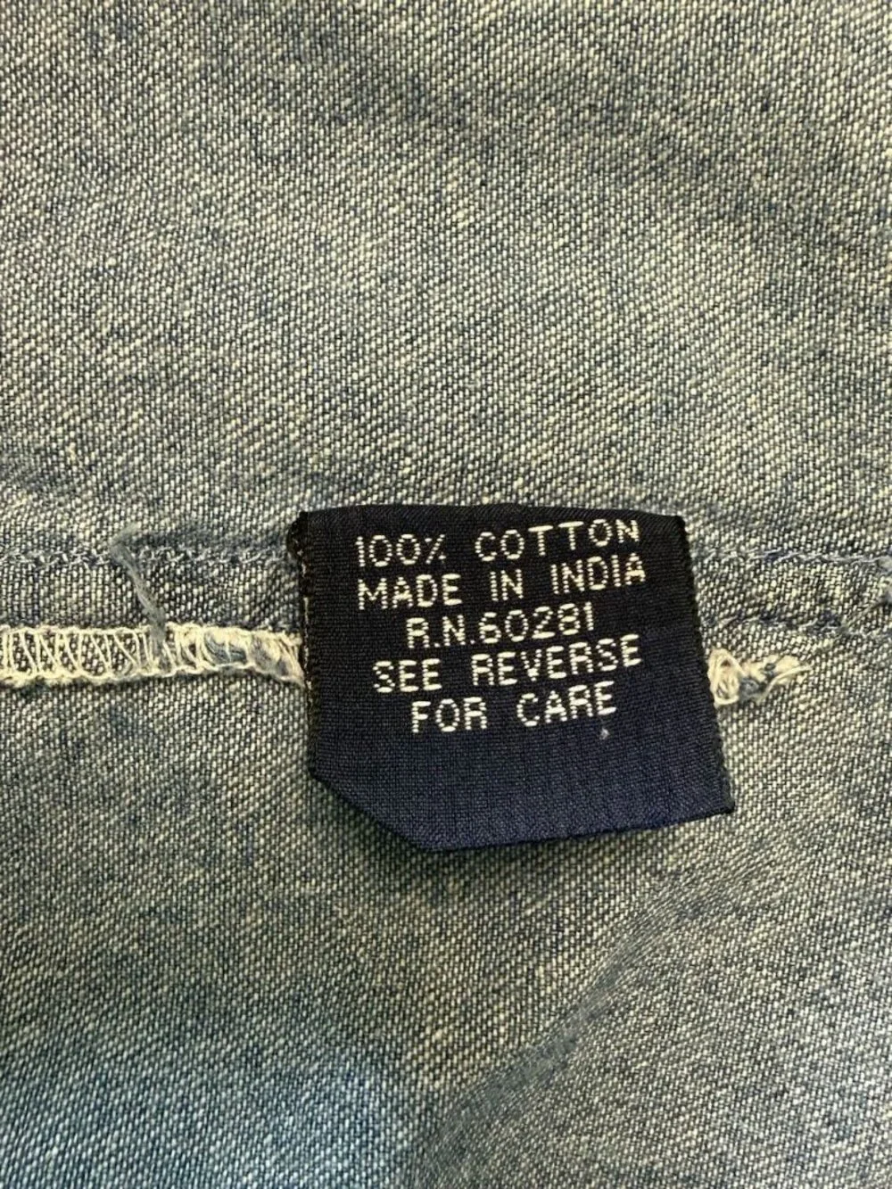 Vintage Cherokee Womens M Denim Button-Up Shirt Long Sleeve Tunic  Blue - Picture 13 of 16